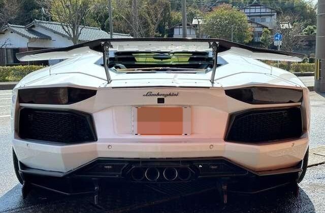 LAMBORGHINI AVENTADOR 2012