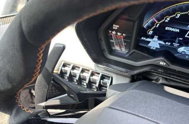 LAMBORGHINI AVENTADOR 2019