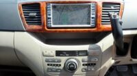 TOYOTA NOAH 2005