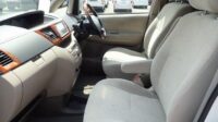 TOYOTA NOAH 2005