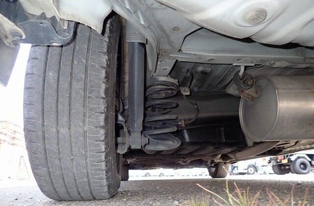 TOYOTA NOAH 2005