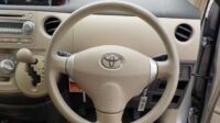 TOYOTA SIENTA 2012