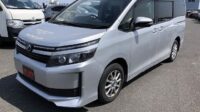 TOYOTA VOXY 2015