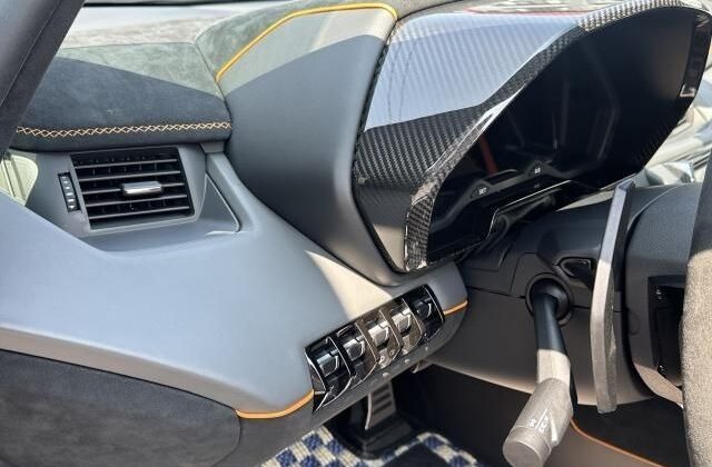 LAMBORGHINI AVENTADOR 2019