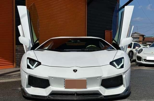 LAMBORGHINI AVENTADOR 2012