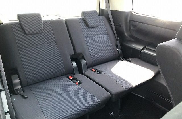 TOYOTA VOXY 2015