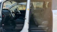TOYOTA NOAH SI